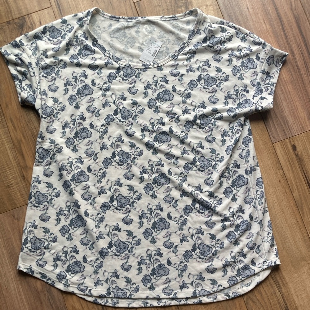 Maurices New Top Floral XL